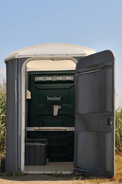 Best Sanitation services for porta potties  in Cutten, CA